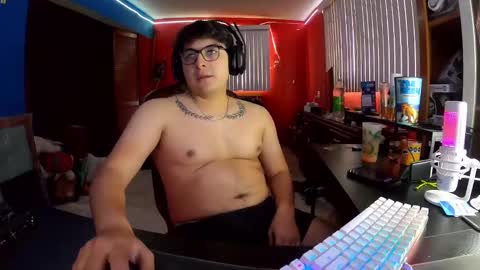 justsky117 online show from 12.20.24