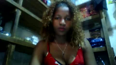 Snapshot of juvanie98 chatting on 04.15.26 juvanie98 online show from 04.15.26