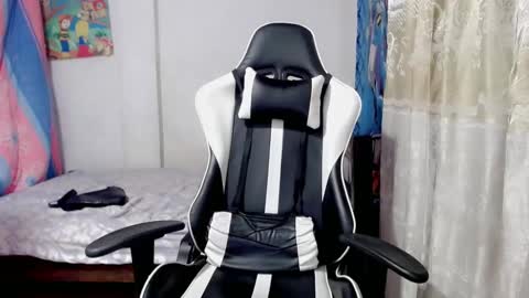 Kabic  online show from 02.16.25