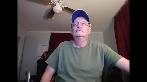 Snapshot of kabriggs136 chatting on 12.06.24 kabriggs136 online show from 12.06.24