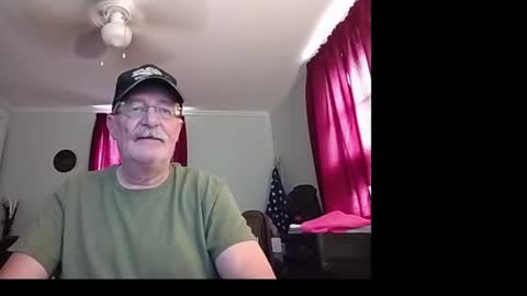 Snapshot of kabriggs136 chatting on 09.17.25 kabriggs136 online show from 09.17.25