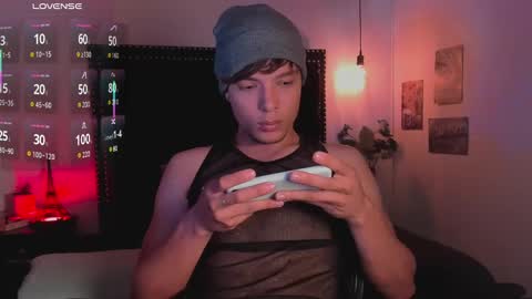 Kael Owens online show from 02.10.25