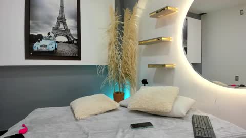 Antonella online show from 10.29.25