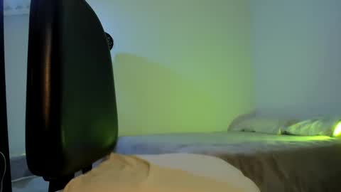 ChloeIndependient model online show from 12.23.24