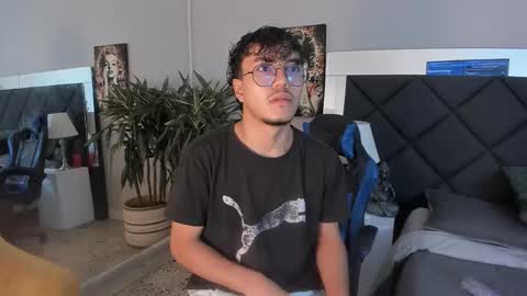 Snapshot of kai_storn chatting on 02.26.26 kai_storn online show from 02.26.26