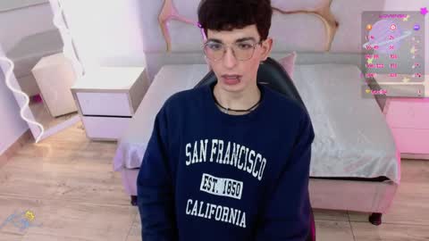 kai_tay1 online show from 04.10.26