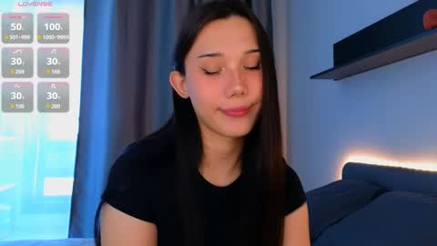 Snapshot of kaiasunshine chatting on 05.23.26 Kaia Monday Thursday FridaySaturdaySunday online show from 05.23.26