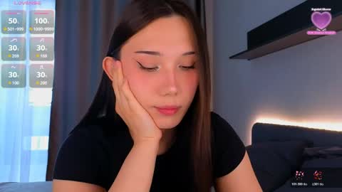 Snapshot of kaiasunshine chatting on 05.31.26 Kaia Monday Thursday FridaySaturdaySunday online show from 05.31.26
