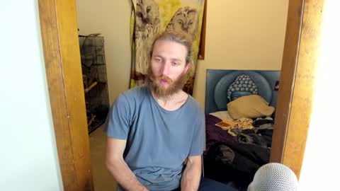 Kaiku77 online show from 12.10.24