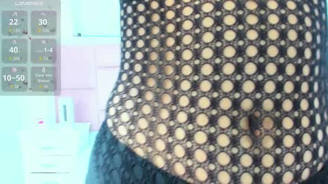 Snapshot of kaily_sweet1 chatting on 10.10.25 kelly online show from 10.10.25