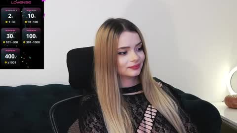 Kailyn online show from 12.15.24