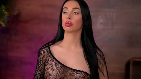 Snapshot of kairaandrews chatting on 04.23.26 Kaira online show from 04.23.26