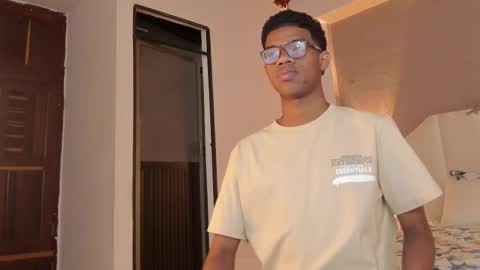 Snapshot of kaisonrouse chatting on 02.21.26 kaisonrouse online show from 02.21.26