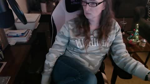 Camprincess331 online show from 12.19.24