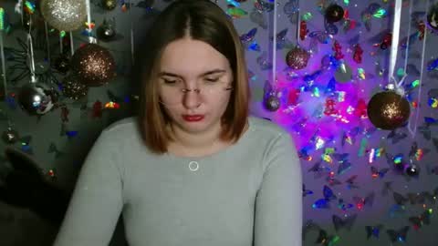 Snapshot of kaitlin_kk chatting on 11.22.25 Kaitlin online show from 11.22.25