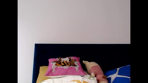 Kajasexydoll4u online show from 09.30.25