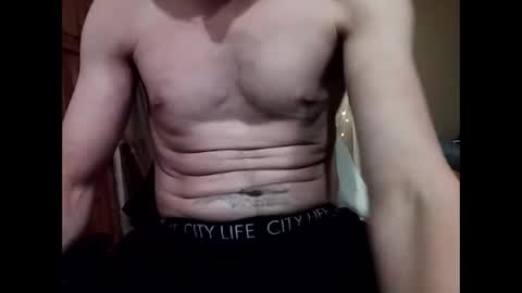 Snapshot of kajtek1979 chatting on 12.29.24 Olik1979 online show from 12.29.24