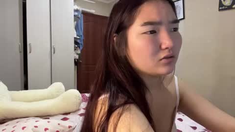 Sakura online show from 08.06.26