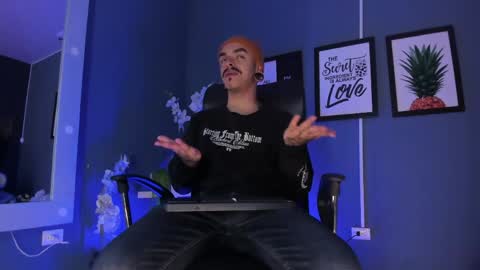 Snapshot of kaletattoos chatting on 03.28.26 Kale online show from 03.28.26