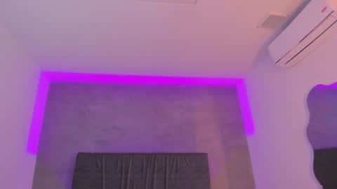 Carolina   online show from 01.25.25