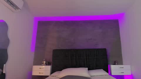 Carolina   online show from 03.10.25