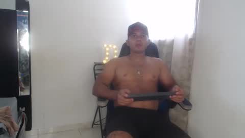 kalvinhot77 online show from 09.30.25