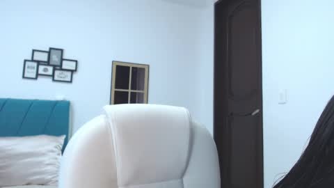 Kamilalopez online show from 01.12.25