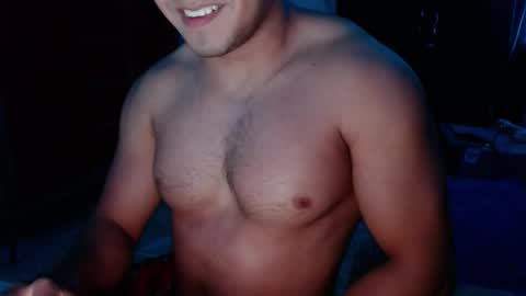 Snapshot of kamenov00 chatting on 09.14.25 kamenov00 online show from 09.14.25