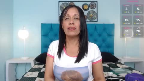 Snapshot of kamila_gh chatting on 10.14.25 Kami online show from 10.14.25