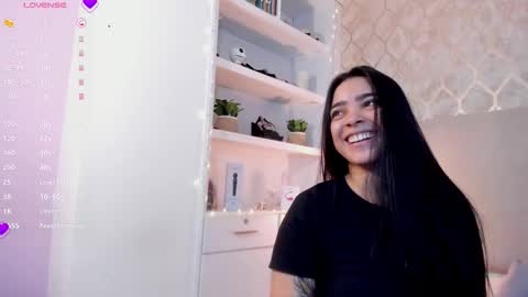 Snapshot of kamilabetancourt chatting on 03.16.26 Kamila Betancourt online show from 03.16.26