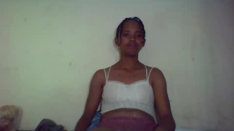 kamillah69 online show from 11.14.25