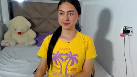 Snapshot of kammi_candy chatting on 07.17.26 -- kammi -- online show from 07.17.26