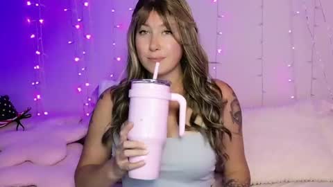 Snapshot of kamrynmarie69 chatting on 07.13.26 kamrynmarie69 online show from 07.13.26