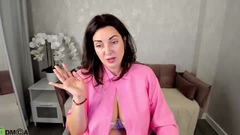 Snapshot of kandy_balls chatting on 10.04.25 kandy_balls online show from 10.04.25