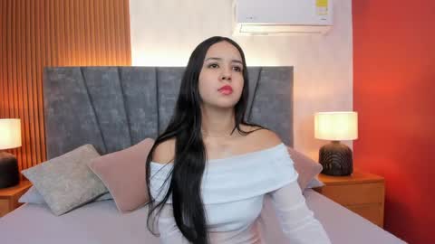 Snapshot of kandy_doll chatting on 05.14.26 Deisy Miller online show from 05.14.26