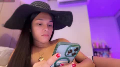 Snapshot of kandymuse_ chatting on 04.20.26 my ig ts kandy69 online show from 04.20.26