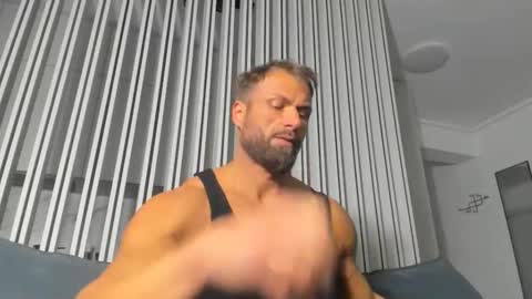 Kane OF strongkane online show from 11.24.25