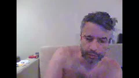 Snapshot of kap400 chatting on 01.12.25 kap400 online show from 01.12.25