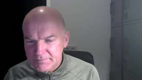 Robbie online show from 01.12.26