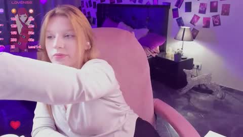 Lera online show from 10.30.25