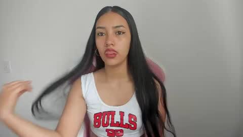 Snapshot of karely_sweet_ chatting on 06.26.26 karely_sweet_ online show from 06.26.26