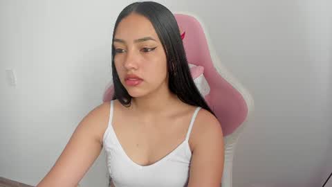 Snapshot of karely_sweet_ chatting on 07.01.26 karely_sweet_ online show from 07.01.26
