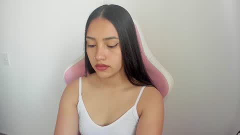 Snapshot of karely_sweet_ chatting on 07.10.26 karely_sweet_ online show from 07.10.26