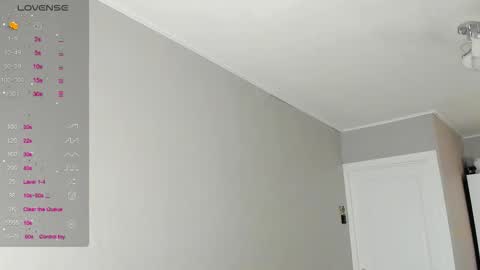 Karen online show from 09.14.25