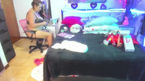 Karen online show from 12.03.24