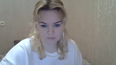 karennelsonx online show from 02.09.25