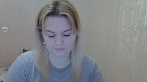 karennelsonx online show from 02.19.25