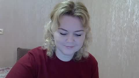 karennelsonx online show from 02.27.25