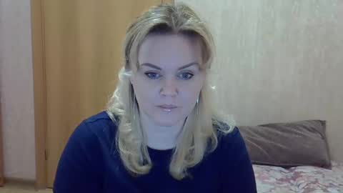 karennelsonx online show from 03.09.25