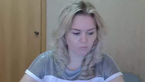 karennelsonx online show from 03.04.26